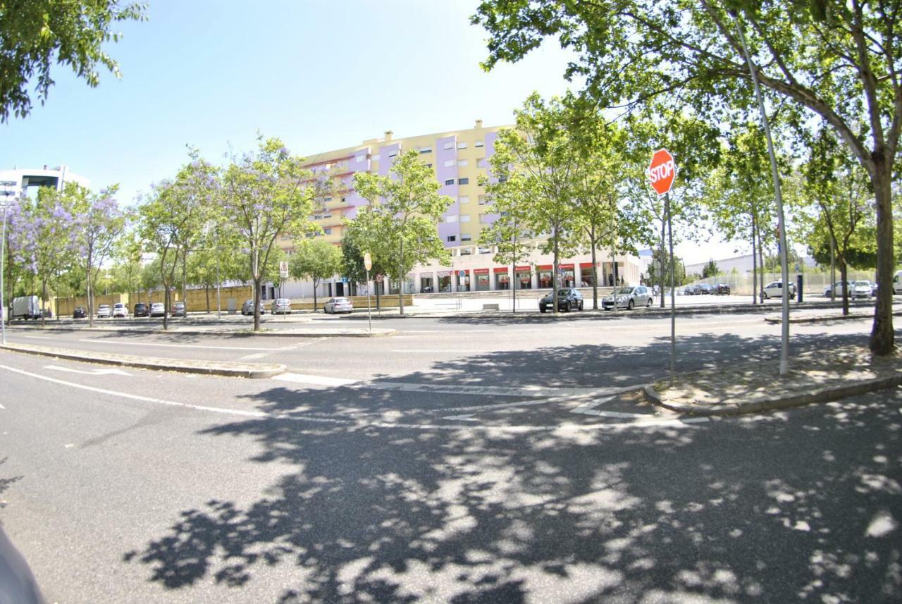 Parque Nacoes Prime Apartments 16 - 3 Quartos Lissabon Exterior foto